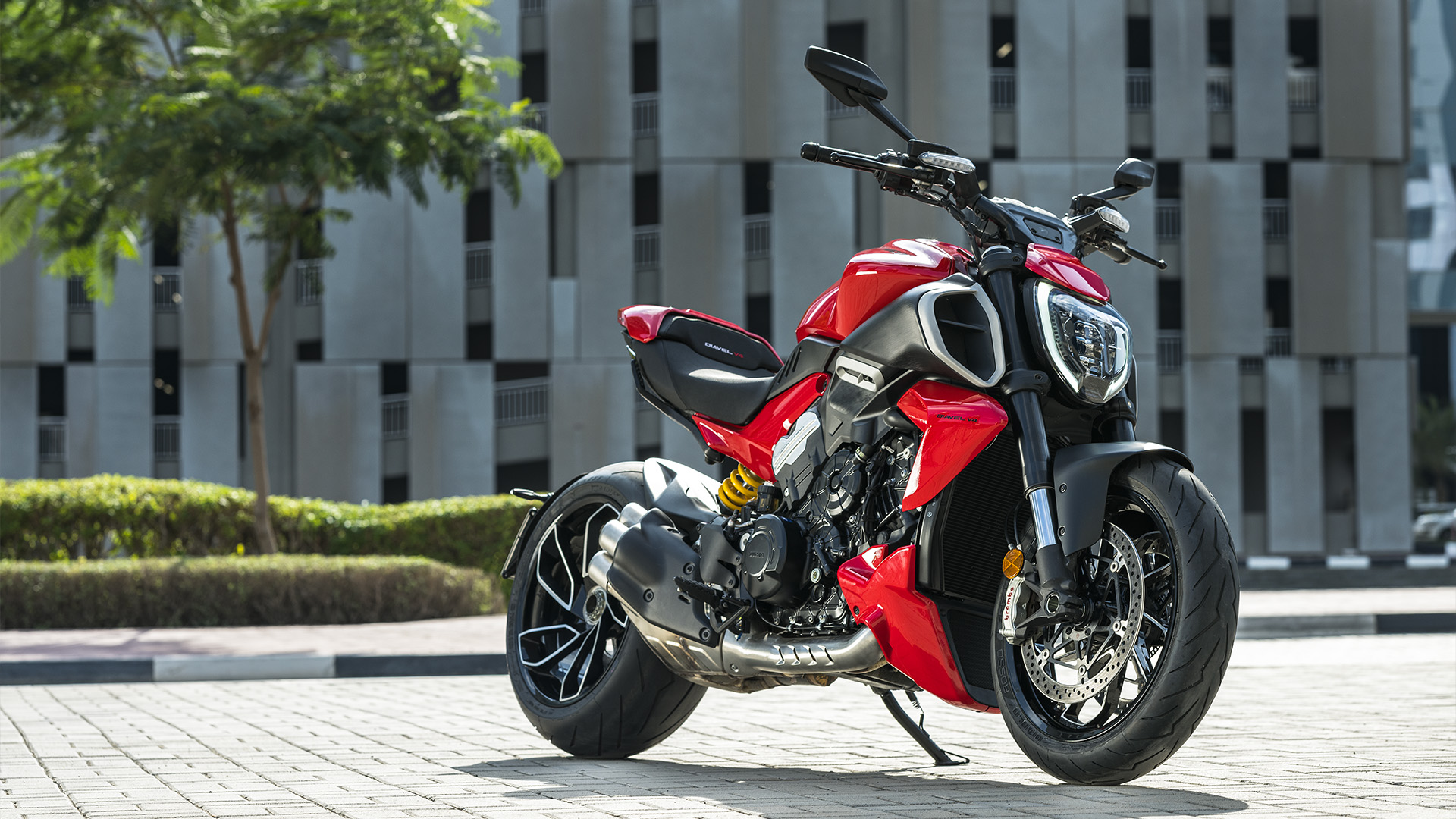 Moto DIAVEL V4