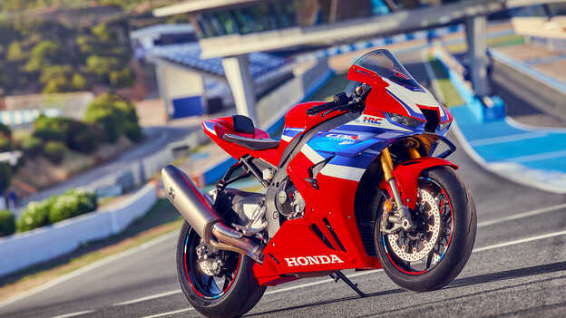 Honda | CBR1000RR-R | Superdeportiva | Nacida para correr