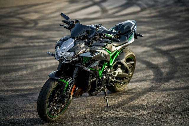 My supercharged Beast Kawasaki zh2 200hp+🤩 : r/motorcycle