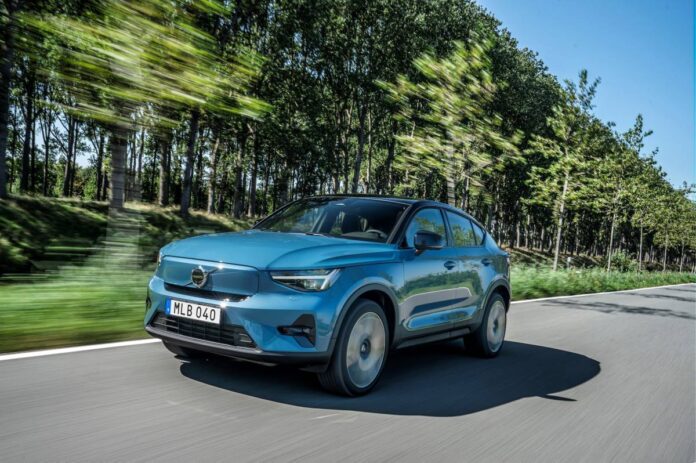 287366_Volvo_C40_Recharge_Fjord_Blue