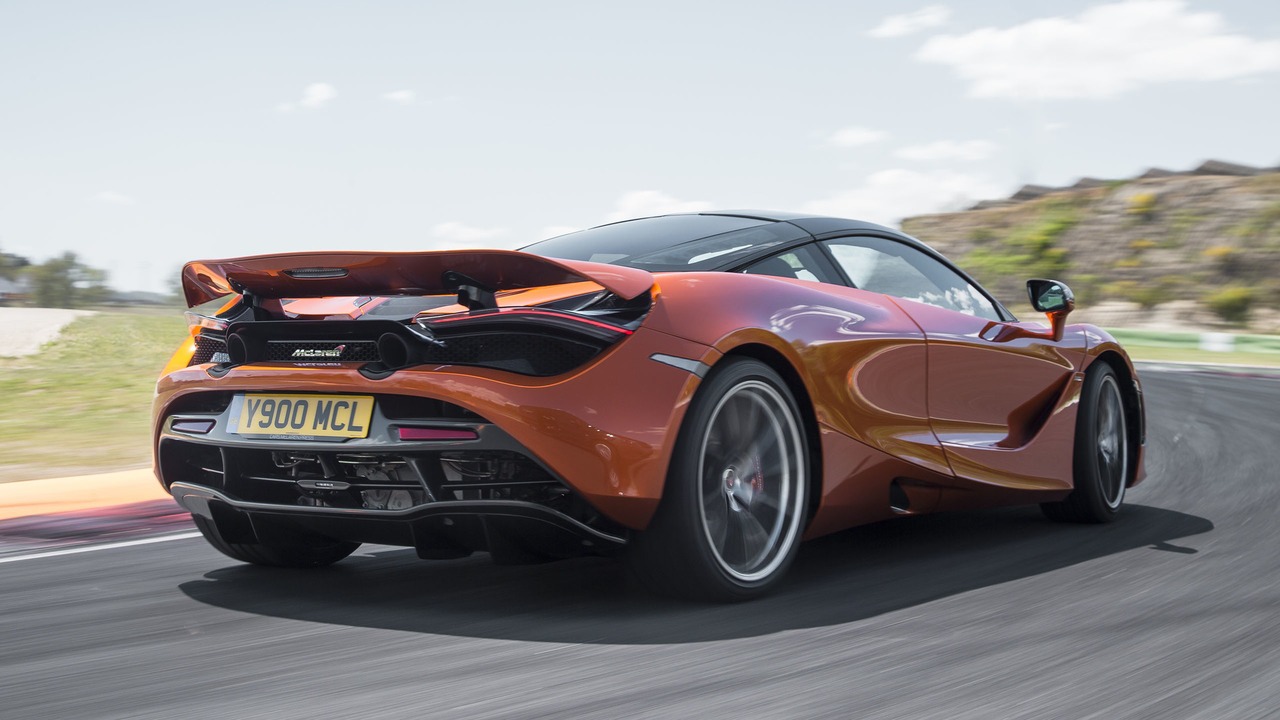 2017-mclaren-720s-3