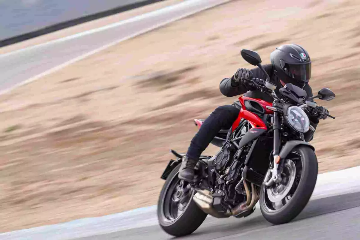 La marca de motos prémium presente en todos los libros de historia, en 2026 se hace más accesible
