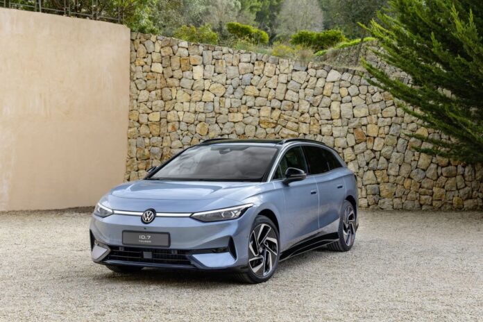Estreno-mundial-del-Volkswagen-ID.7-Tourer-11